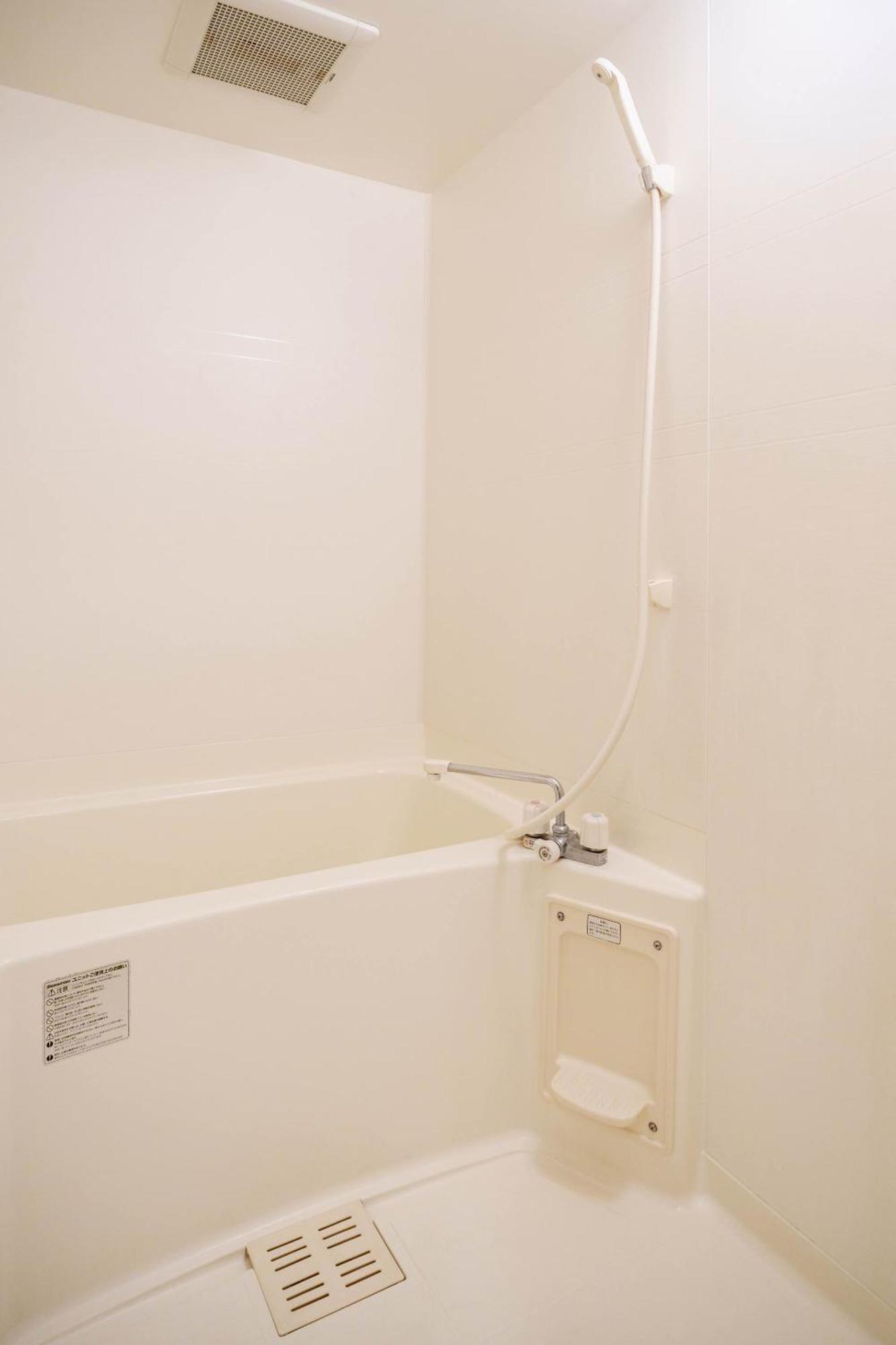 Appartement 黒門市場徒歩5分 通天閣難波エリア徒歩圏内 トイレと浴室付き まるまる貸切 エレベーター 304
